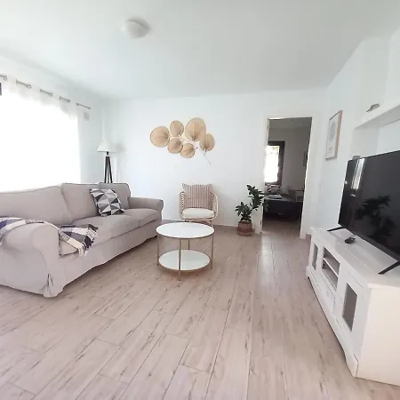 Barqueros 23 By Holidays Fuerteventura Apartment *